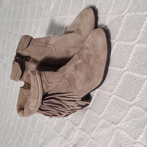 Sam Edelman - Picture 1 of 8